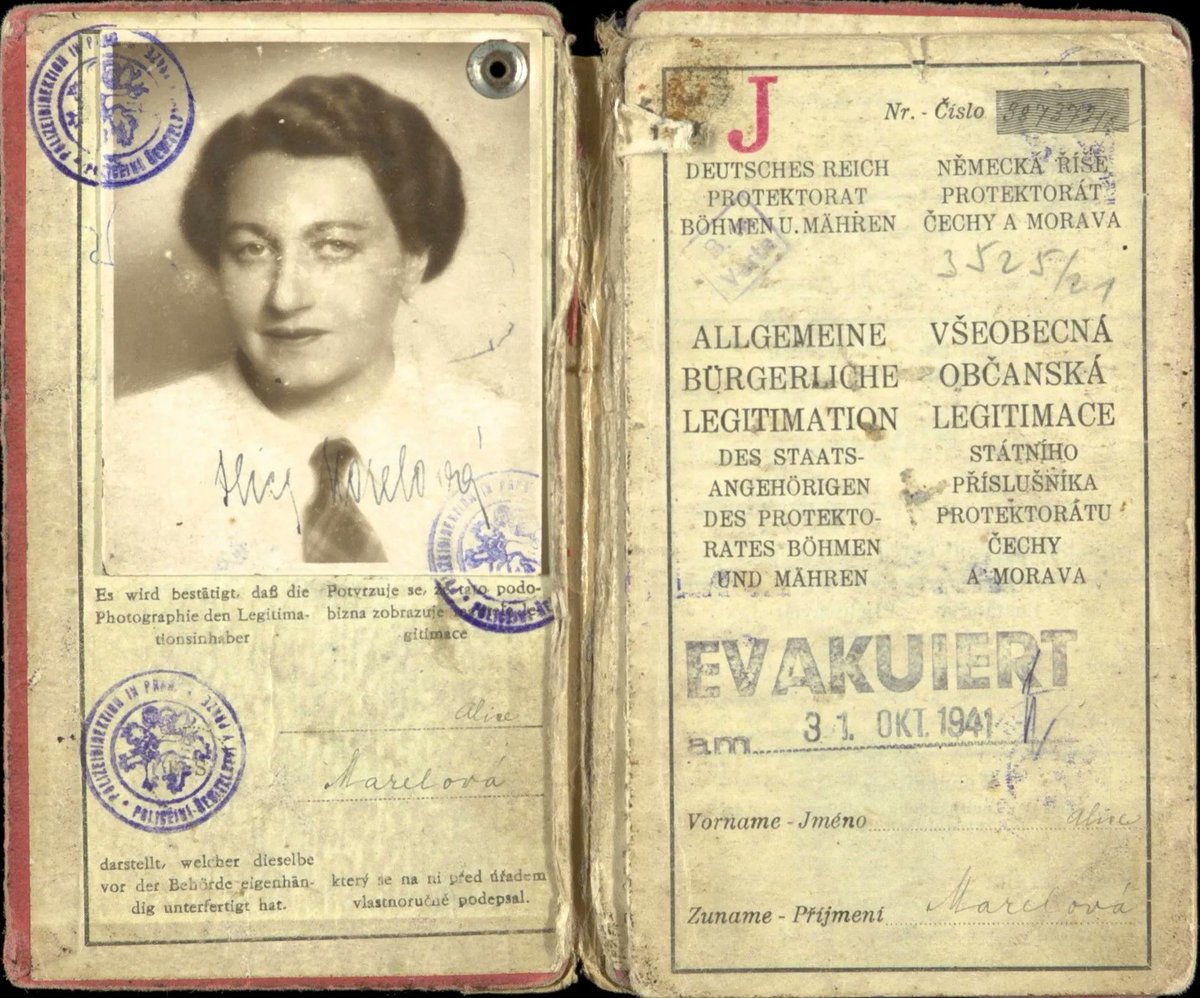 wienerlibrary's tweet photo. #OTD 1941, Alice Stern was transported to the Łódź Ghetto, as noted on the right-hand page of her ID card. ID cards were issued to all Jews following the German occupation of Czechoslovakia. Alice survived #WWII. Learn more at #HolocaustExplained https://t.co/1owvE0NYlp https://t.co/2tNxMXLYrp