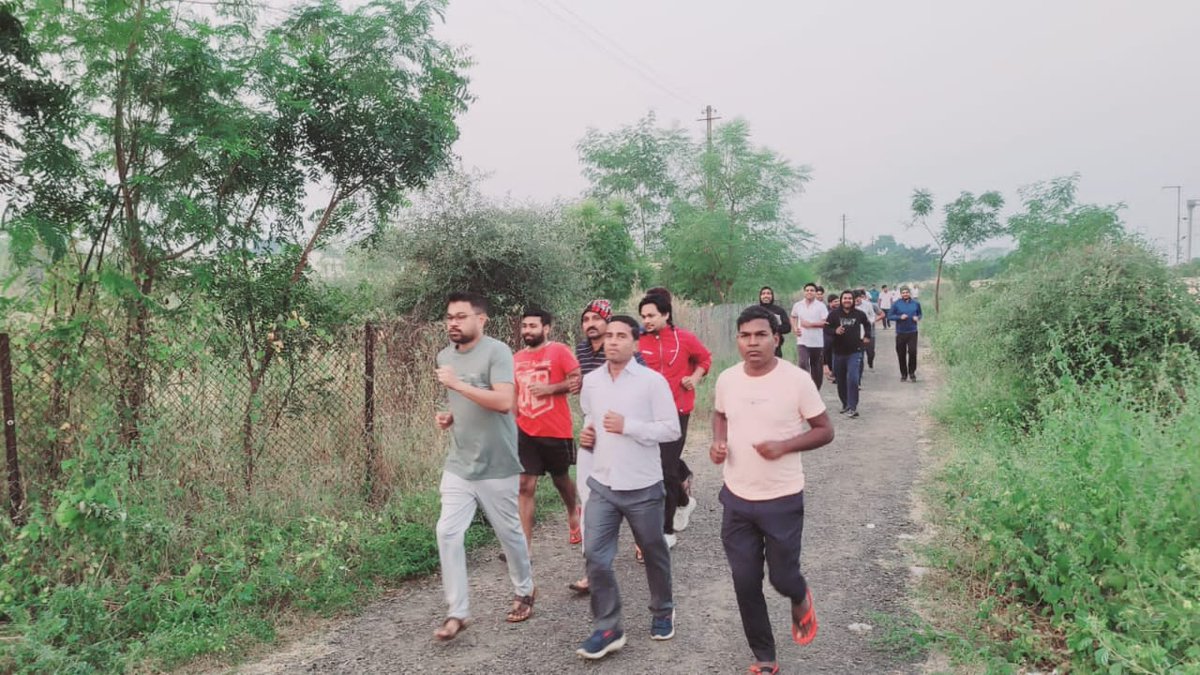 PrincipalZrti's tweet photo. राष्ट्रीय एकता दिवस के उपलक्ष्य में "RUN FOR UNITY" का आयोजन किया गया https://t.co/5X6DmnArkg
