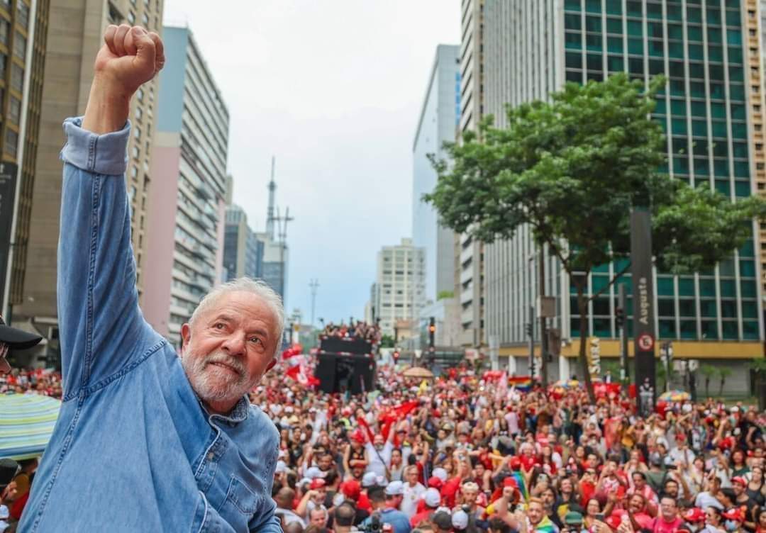 FatimaAlMasry5's tweet photo. Lula da Silva, who is known for his support of the Palestinian cause, won the Brazilian presidential elections at the expense of Bolsonaro, who is close to Israel. https://t.co/oRYxZdcxWk