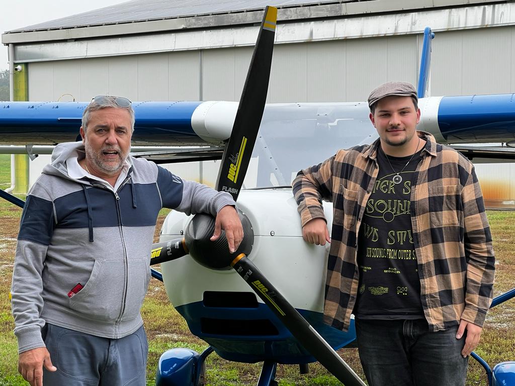MattiaLunar's tweet photo. First solo flight done! https://t.co/DkGV9W6SE8