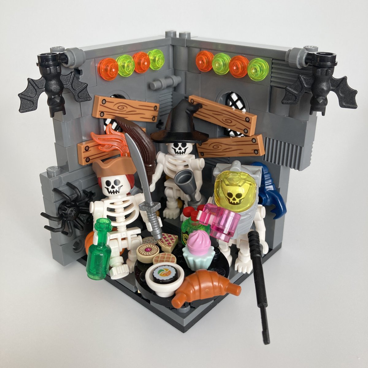 cazphoto's tweet photo. Here is my little #HalloweenHabitats stack with a recap of each individual one ICMY 😃
#Lego #Afol #BlockHeadUK https://t.co/ETBaUK3Loy