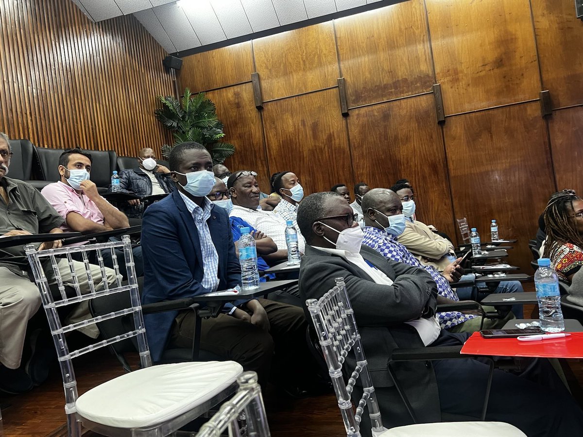 UNFPAMocambique's tweet photo. 🚨Happening now 🇲🇿
The #ISOFS pre-conference workshop, where a complex surgery will take place to allow surgeons and other health professionals 👩🏽⚕️ to share new techniques to restore dignity of women with obstetric fistula. 🩺
#ISOFS2022 #EndFistula https://t.co/tU6ACkgIJo
