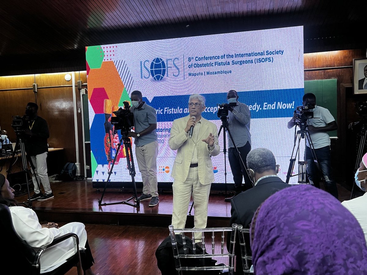 UNFPAMocambique's tweet photo. 🚨Happening now 🇲🇿
The #ISOFS pre-conference workshop, where a complex surgery will take place to allow surgeons and other health professionals 👩🏽⚕️ to share new techniques to restore dignity of women with obstetric fistula. 🩺
#ISOFS2022 #EndFistula https://t.co/tU6ACkgIJo