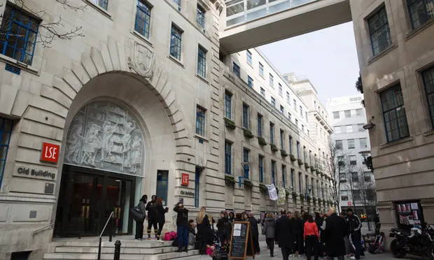 We are hiring!
We are looking for an Assistant Professor in Economic #Geography.
Interested?
Deadline for applications: 4 December 2022.
Please find all the details here:
jobs.lse.ac.uk/Vacancies/W/31…
and here:
ersa.org/vacancies/