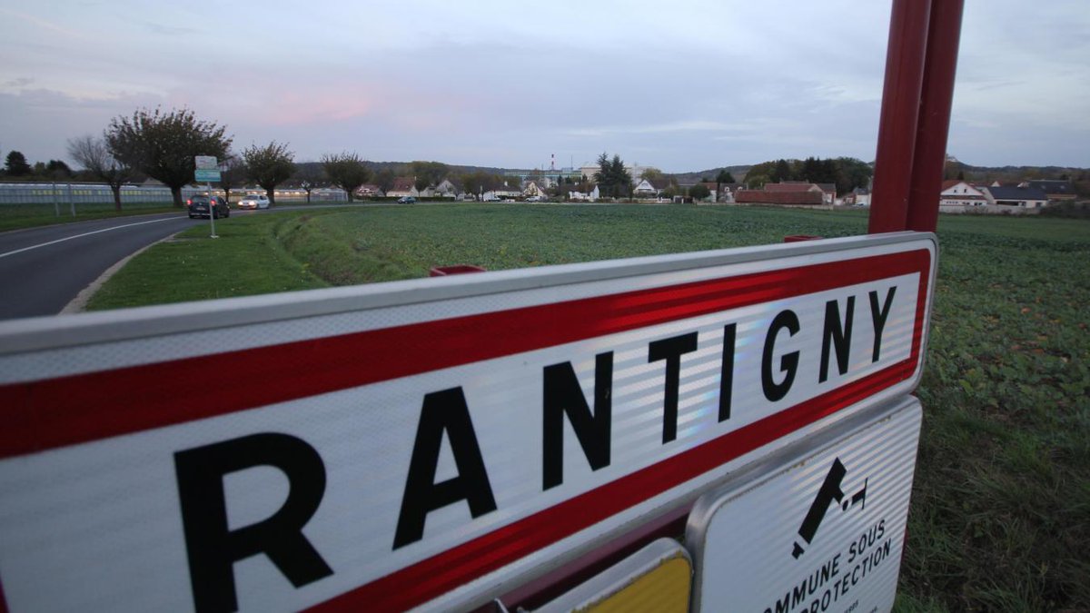 CourrierPicard's tweet photo. Rantigny: une mystérieuse alarme pollue les nuits des habitants https://t.co/BrAsL0Hfxe #Rantigny #Clermont #Oise #insolite #mystère #FaitsDivers https://t.co/UHvx8gHm0c