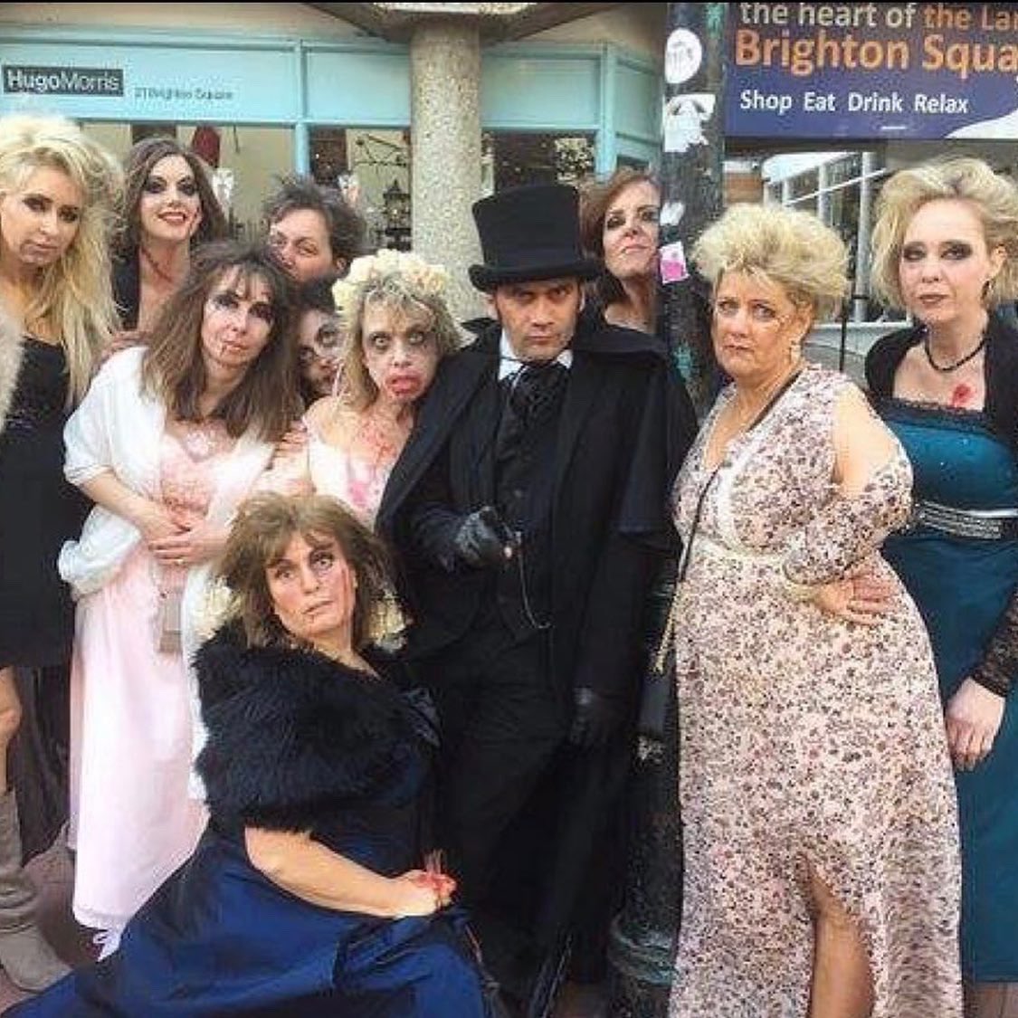 HGhostwalk's tweet photo. TONIGHT! 🎃Halloween🎃Ghostwalk of the Lanes, Brighton! No need to book, just meet outside Druids Head 6pm/7.30pm (I’m on the early shift). £12/£10/£8, £32 family ticket: 

https://t.co/Wg4U0tUebF https://t.co/edqpOEMiDd