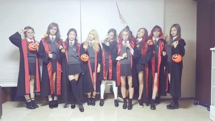 Tzu_1999_'s tweet photo. ➿ 最後のマイトップファン ➿
        ➰ 荒らす用です ➰
   🎃  𝐇𝐀𝐏𝐏𝐘 𝐇𝐄𝐋𝐋𝐎𝐖𝐄𝐄𝐍  👻 https://t.co/PpQmy4b1tq