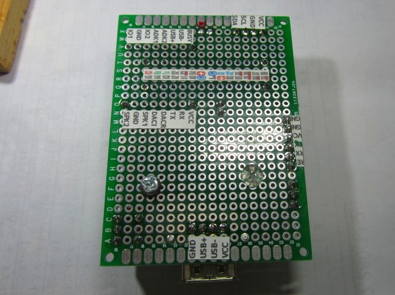 saiki0011's tweet image. 懲りずに
#MP3Player 3台目始めました💦

前回を反省して
#DFPlayerMini や #OLED に
ピンソケットを用意しました
スイッチとか抵抗とかコンデンサは
2台目から無理のない範囲で
動作チェックしてからリサイクルしています
pinラベルは一部新規制作しました😆

 #電子工作 #ATmega328p #Arduino