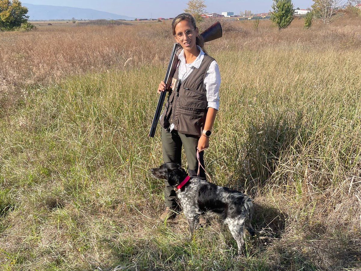 🔝 ¡España vuelve a quedar en la cima mundial de una de las modalidades históricas del perro de muestra!

🇪🇸 Neus Jaume se ha proclamado este fin de semana Campeona del Mundo de San Huberto en Nis (Serbia).

👏 ¡Nuestra más sincera enhorabuena!
ℹ️ bit.ly/NJCaMuSH