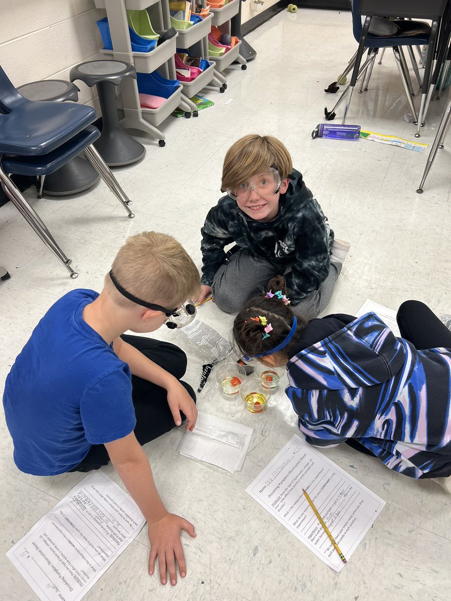 Aamar4th's tweet photo. Safety first! Students enjoyed practicing with safety goggles as we conducted our dissolving pumpkins experiment. @mvesycsd @kdenny_ @JillGillikinAP https://t.co/VNoENAOaYh