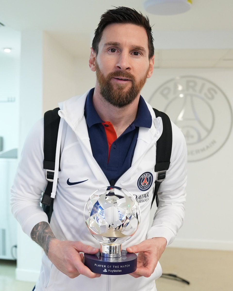 🚨 Inter Miami kini semakin yakin untuk mendatangkan Lionel Messi.  Diskusi antara kedua pihak telah berlangsung selama beberapa tahun dan ada keyakinan yang meningkat bahwa transfer yang diusulkan akan terwujud. (David Ornstein)