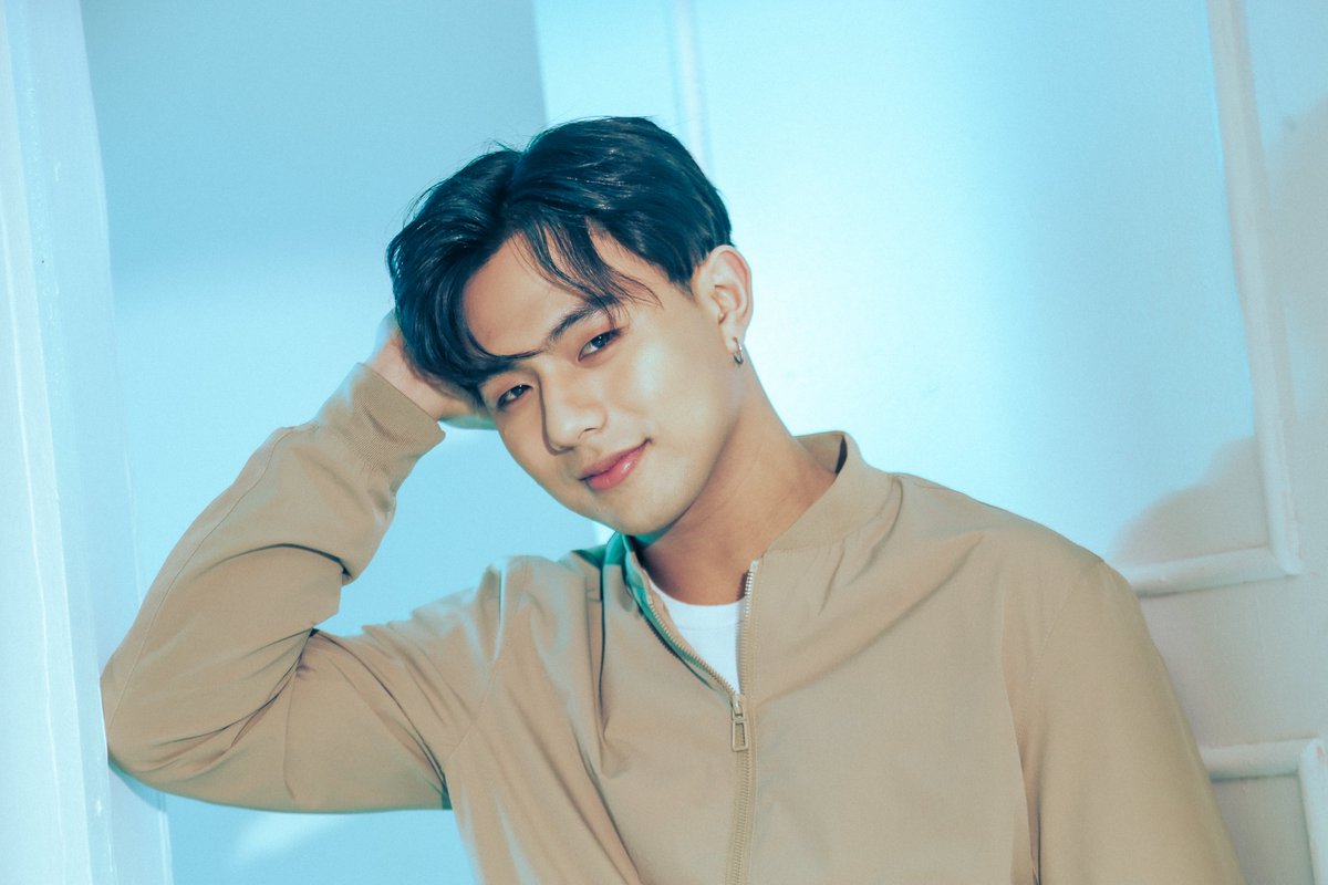 bgyo_ph's tweet photo. #BGYO • BE:US [Album Concept Teaser] 🗝🚪
Door 2: PNGNP | BGYO JL

"Be Us" (Album) &amp; "PNGNP" (Key Track &amp; Music Video)
⁍11.03.22 (6PM PHT)

Pre-save here: 
🎧 https://t.co/FmqNN4Tgty

#BGYO_BeUs #BGYO_PNGNP 
@BGYO_members @BGYO_JL https://t.co/Ka4YIgIpOm