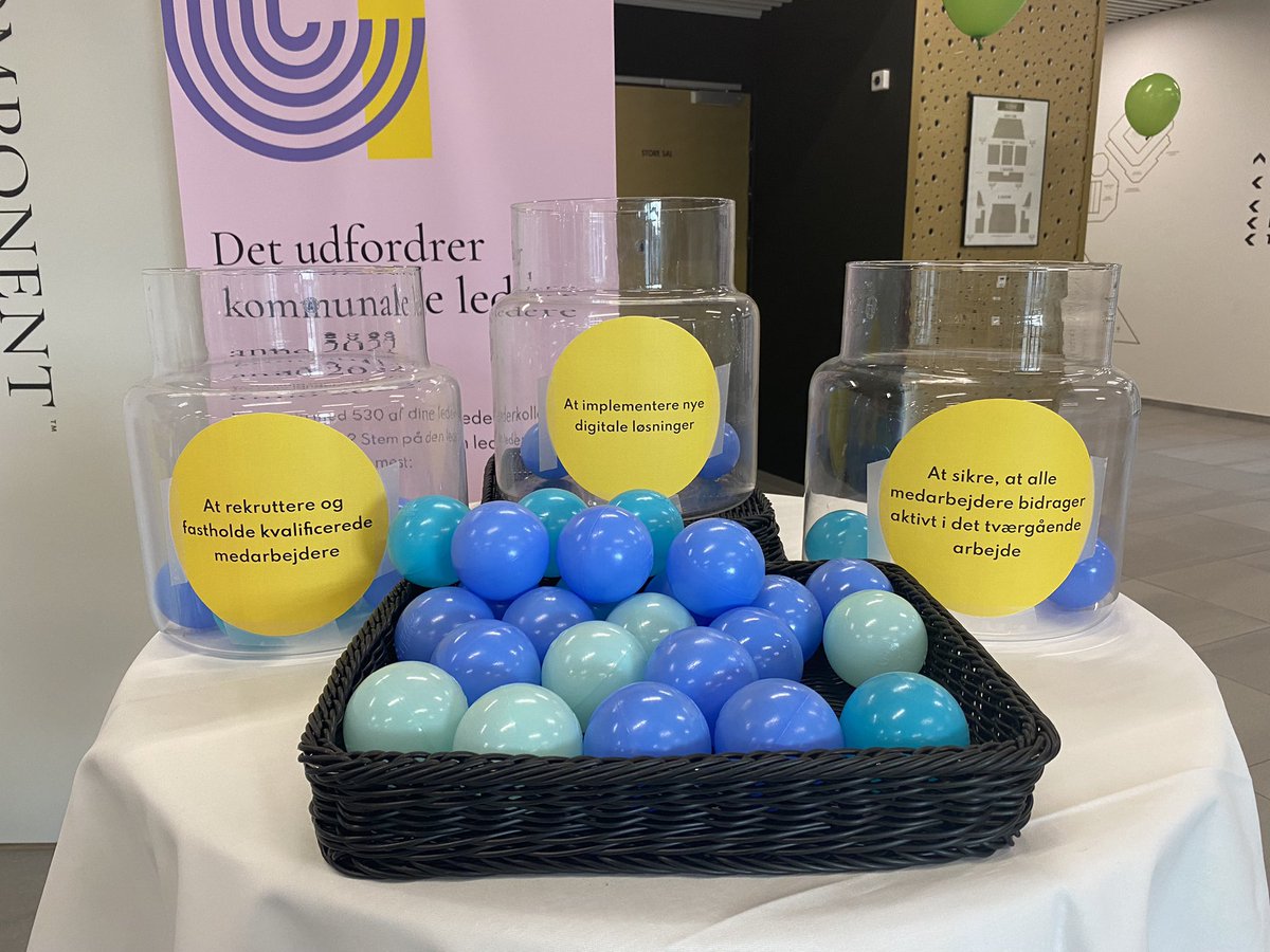 Hvad udfordrer de kommunale ledere anno 2022? På Ledertræf afgiver ledere deres bud, mens de får en snak med vores kompetente hold fra Den Offentlige Lederuddannelse. #ledertræf #komponentdk #ledelsedk