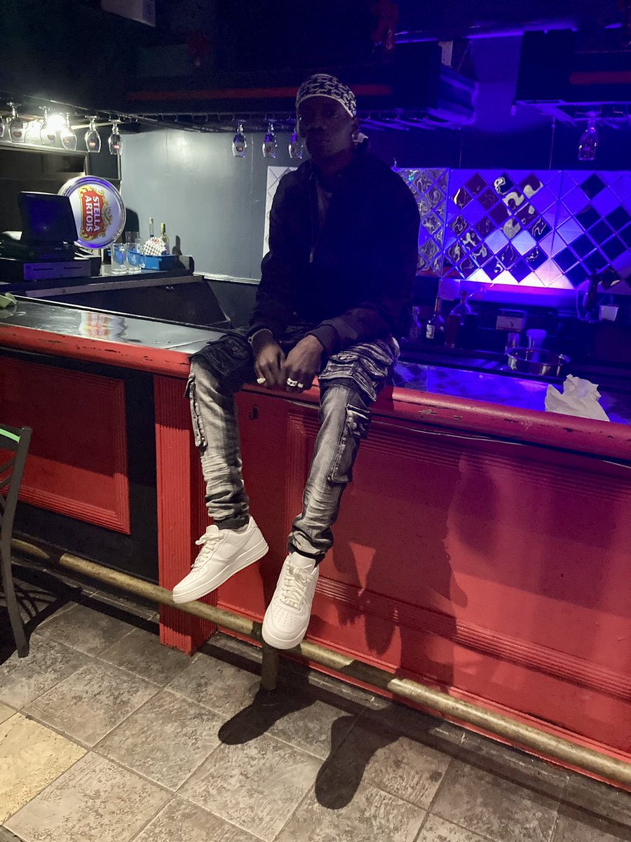 DotTeflon's tweet photo. 1 4 Quban 4 givin US the fight they deserved
1 4 Roc 4 the level of professionalism he displayed … He ain’t gotta like me but can’t nobody tell nobody he don’t LOVE #battleRap
#Martinis #OSBL #URLTV #ReachGawd @Its_OurSociety @____Kelz____ you kno u da best right!! 💯 https://t.co/RaaspPEXQv