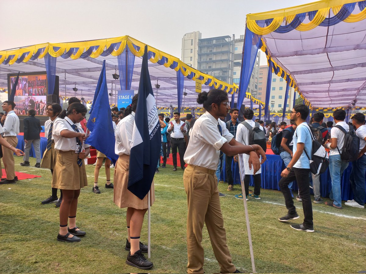 DeekshaKhandal's tweet photo. Last day of SANGATHAN 2022 at Amity university , uttar pradesh.
#asconoida @janjuamehak @rubaidashfaq https://t.co/i3zsYPGTtV