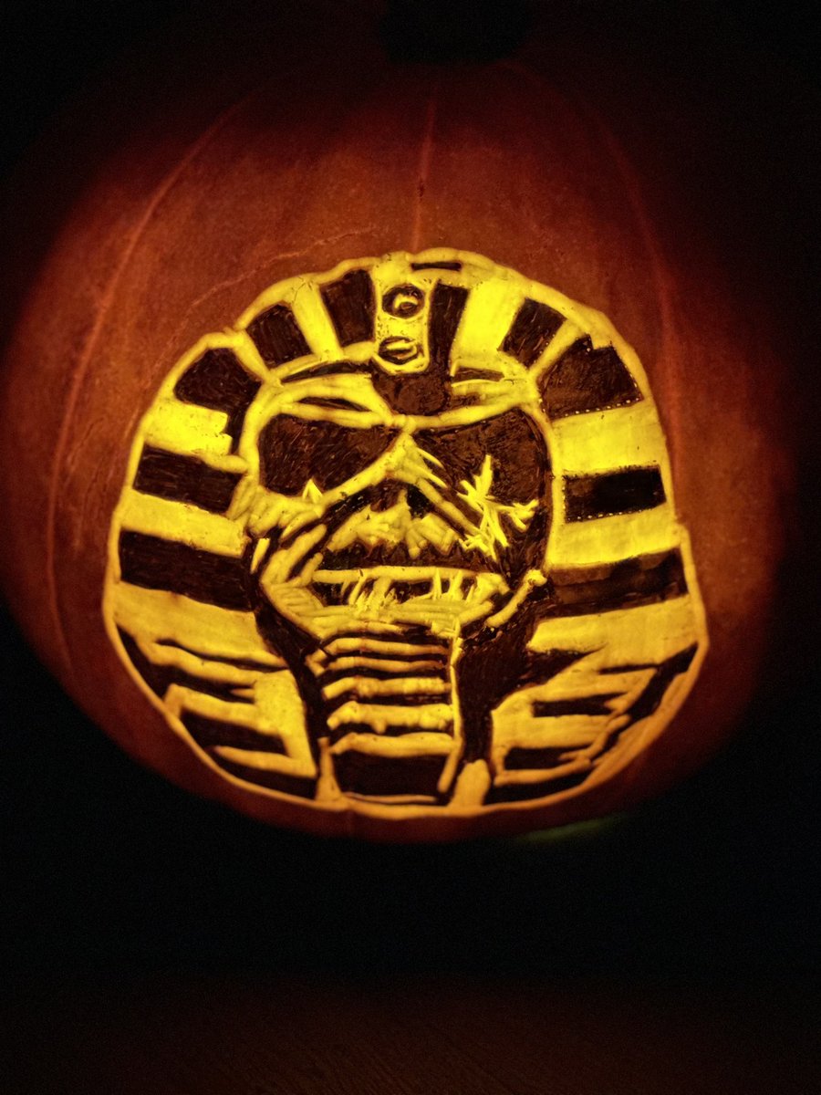 Azlan's tweet photo. Happy Halloween! https://t.co/75ALXMqPNS