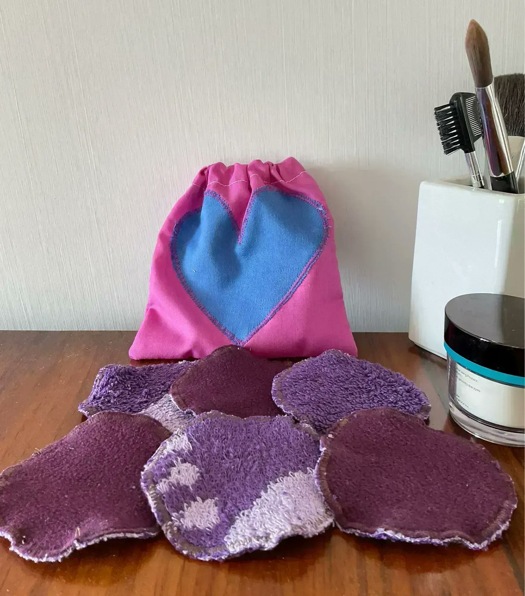 My Scrubbies - makeup remover pads, soft one side for the eye area, gently exfoliating towelling on the other. Coming in their own little laundering bag and all recycled materials for extra planet kindness

#recycledfashion #Etsy #ecofriendly #MHHSBD

buff.ly/2F1nKi1