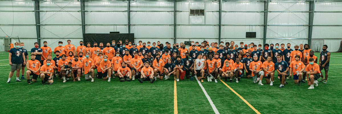 CoachTomPajic's tweet photo. 🚨Daily Release of College Coaches Attending-Stay Tuned‼️

🚨Jersey Juice 🍊Senior Showcase‼️

✅Biggest Recruiting Showcase in the Tri-State Region.

@WJFCA2020 @J_7TRE_E @DCollins_07 @Tonyrazz03 @JasonPare01 @COACH_CHRISHUTT @CoachLucas74 @hs_mercer https://t.co/Ou6vxM7MU2