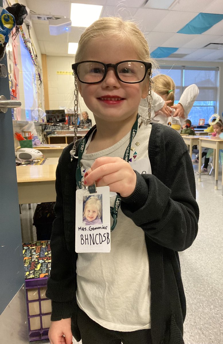 Sacred Heart, Paris tweet media