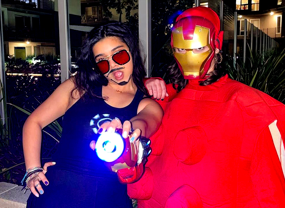 MCU_Direct's tweet photo. #MsMarvel star Iman Vellani dressed as Tony Stark for Halloween! More photos: https://t.co/3yyiat3C6x https://t.co/ybNu6Haq8g