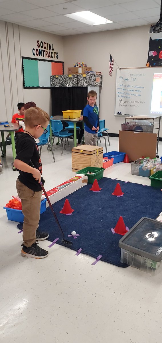 1st grade built a mini golf course to explore friction and push &amp; pull. #STEM <a href="/DavisElemRCISD/">DavisElemRCISD</a>