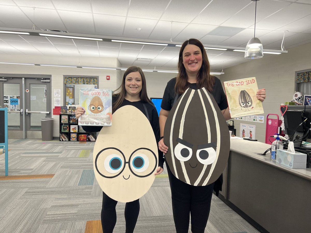 jerniganlib's tweet image. Happy Book Character Day! @MNPSLibraries #mnpslibhack @IamJoryJohn @peteoswaldart #goodegg #badseed @KateColl518