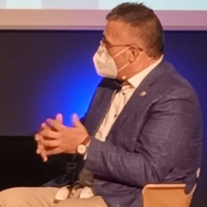 David Trigos insiste en la importancia de las asociaciones de pacientes en la concienciación de tener unos hábitos de vida sanos para la prevención del cáncer. #EstratexiaCancroGalicia