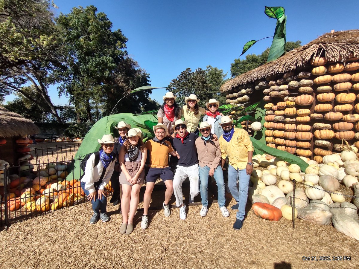 Gerta_Hoxhaj's tweet photo. Embracing Texas! A fun day out with the lab and rotation students celebrating Trishna's birthday and our ACS Scholar Award! Thank you @ACS_Research for supporting our research! https://t.co/iGeHj2SigR