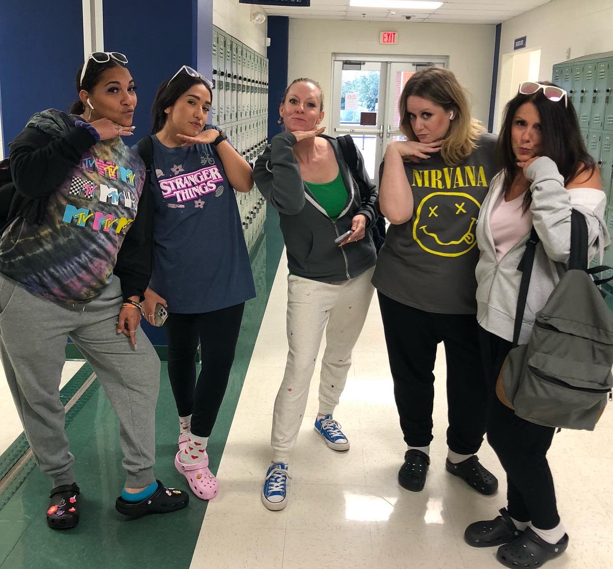QueenCornwell's tweet photo. Any guesses as to our costumes? 

Happy Halloween! 🎃 @NISDJefferson @NISD @NISD_FineArts https://t.co/zzQp4SXqK6