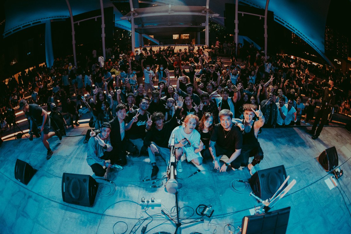 ReserateMusic's tweet photo. What went down at Baybeats 2022.

Hint:
RaveCore https://t.co/r9QUFlp4XP