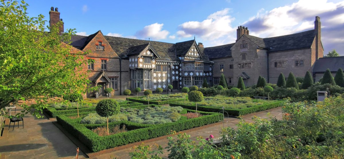 🎉We're excited to announce that the @GMRingway project has been awarded a £250,000 grant by the National Lottery Heritage Fund to establish a new, 300km walking trail for Greater Manchester!🎉 <a href="/HeritageFundUK/">The National Lottery Heritage Fund</a> <a href="/cprelancs/">cprelancs</a> <a href="/RamblersGB/">RamblersGB</a>