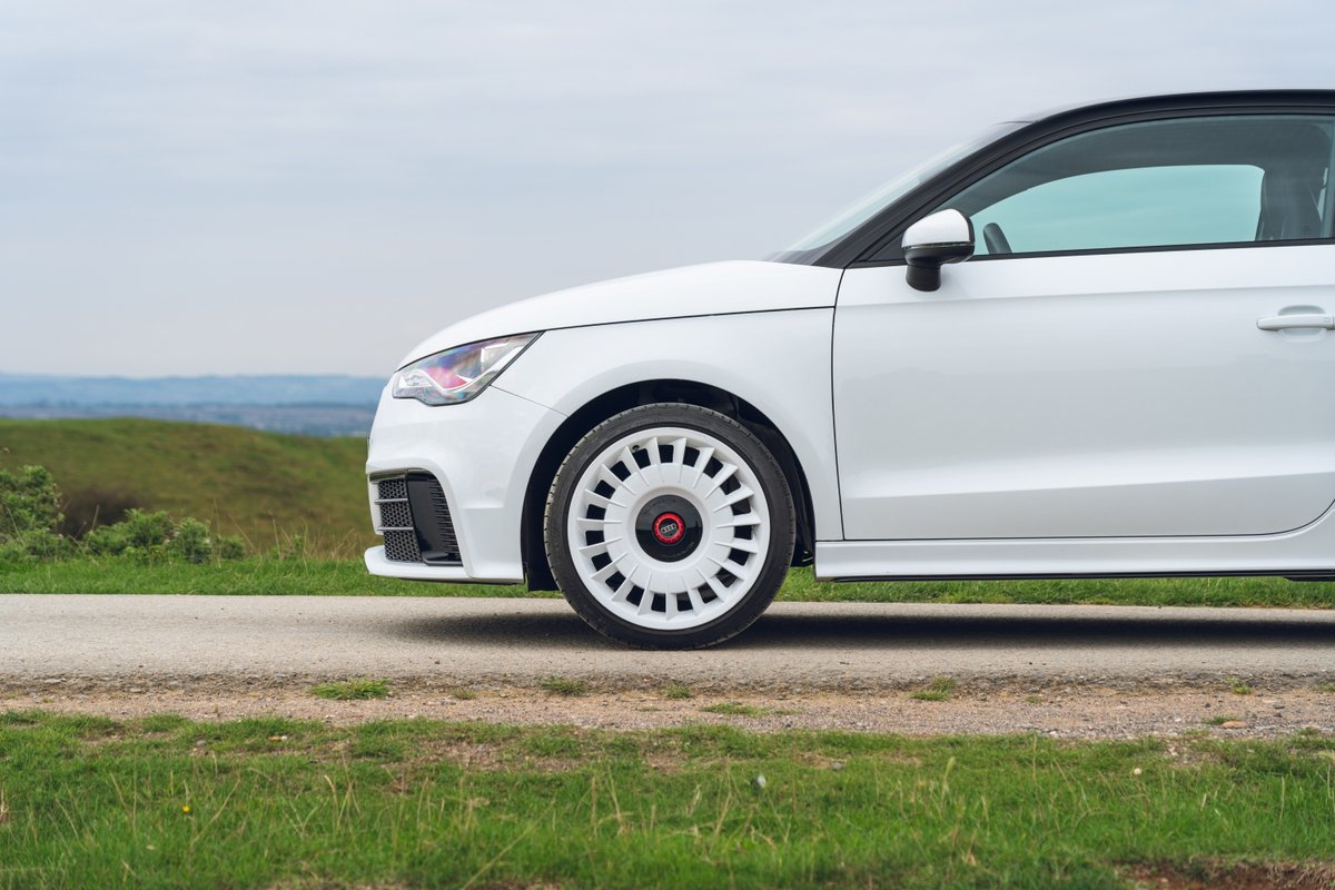 Audi tapped into its illustrious past in rallying with the A1 Quattro. Only 19 of the 333 models produced made it to the UK. This example, fresh from a photoshoot, lives on Audi UK's heritage fleet.  

👉press.audi.co.uk/en-gb/models/a…

📸@jordanbutters