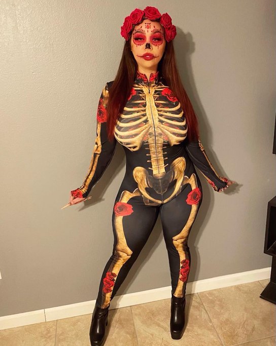 Happy Halloween 💋 ☠️ 🌹 #DayoftheDead #orlando #tampa #horror #onlyfans #onlyfansgirl https://t.co/hv<a href="/tag/dayofthedead"class="tags">#DayoftheDead</a><a href="/tag/orlando"class="tags">#orlando</a><a href="/tag/tampa"class="tags"><span>#tampa</span></a><a href="/tag/horror"class="tags"><span>#horror</span></a><a href="/tag/onlyfans"class="tags"><span>#onlyfans</span></a><a href="/tag/onlyfansgirl"class="tags"><span>#onlyfansgirl</span></a>