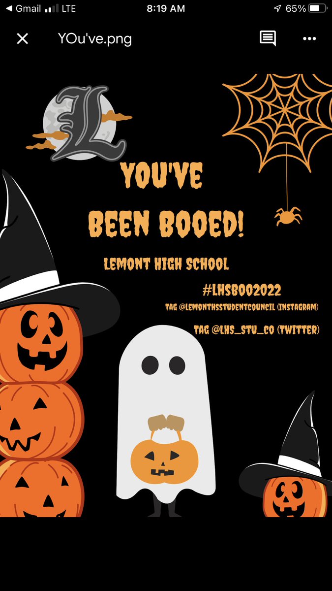 ColleenHoll1's tweet photo. What a wonderful way to start my day on Halloween!! 👻🎃My students know me so well!!Thank you @LHS_Stu_co . https://t.co/G1Vop0QUIg