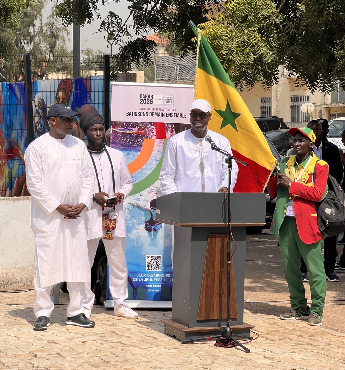 SportEnCommun's tweet photo. Inauguration d’un mur collaboratif réalisé par 15 artistes du #Sénégal, #Bénin et de #Guinée en présence de la délégation des JOJ #Dakar2026 et du Ministre des Sports du Sénégal @YDiatara 🇸🇳

« L’objectif, c’est d’honorer nos athlètes de leur vivant »

#DakarEnJeux #YouthOlympics https://t.co/aQ3wcuNhQz
