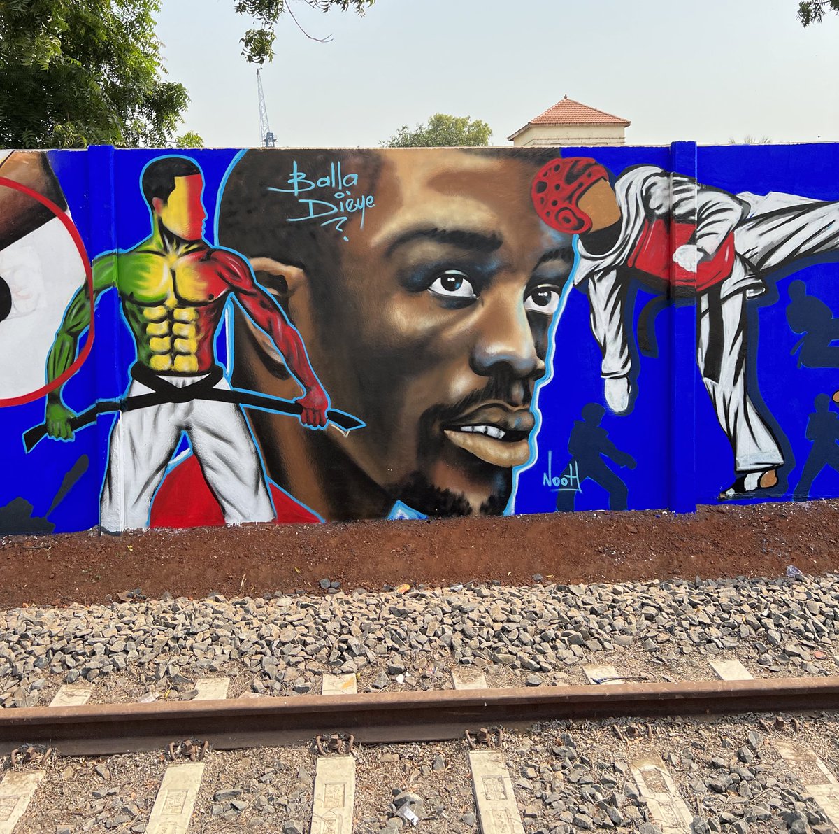 SportEnCommun's tweet photo. Sur ce mur, les portraits de légendes du sport sénégalais dont nos #SportImpactLeaders Amy Mbacke Thiam, Hortense Diedhiou, Balla Dieye et également Sadio Mané, Mame Maty Mbengue… 🇸🇳

#DakarEnJeux #YouthOlympics #Dakar2026 https://t.co/KsUXnGB1e1
