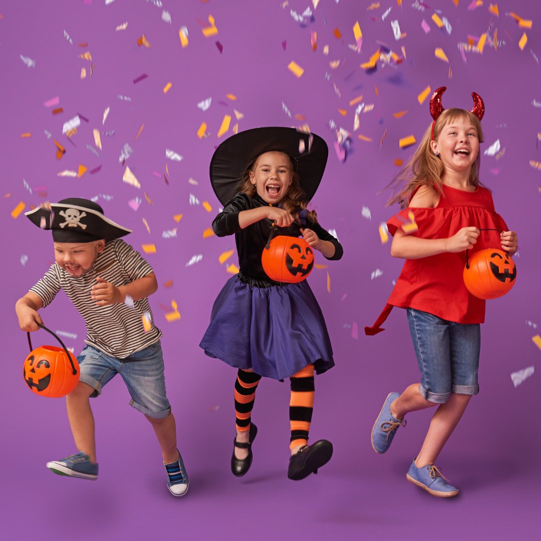 Wishing you a fab-BOO-lous Halloween! 🎃 We hope you have a fun and safe evening full of tricks and treats. 🍬