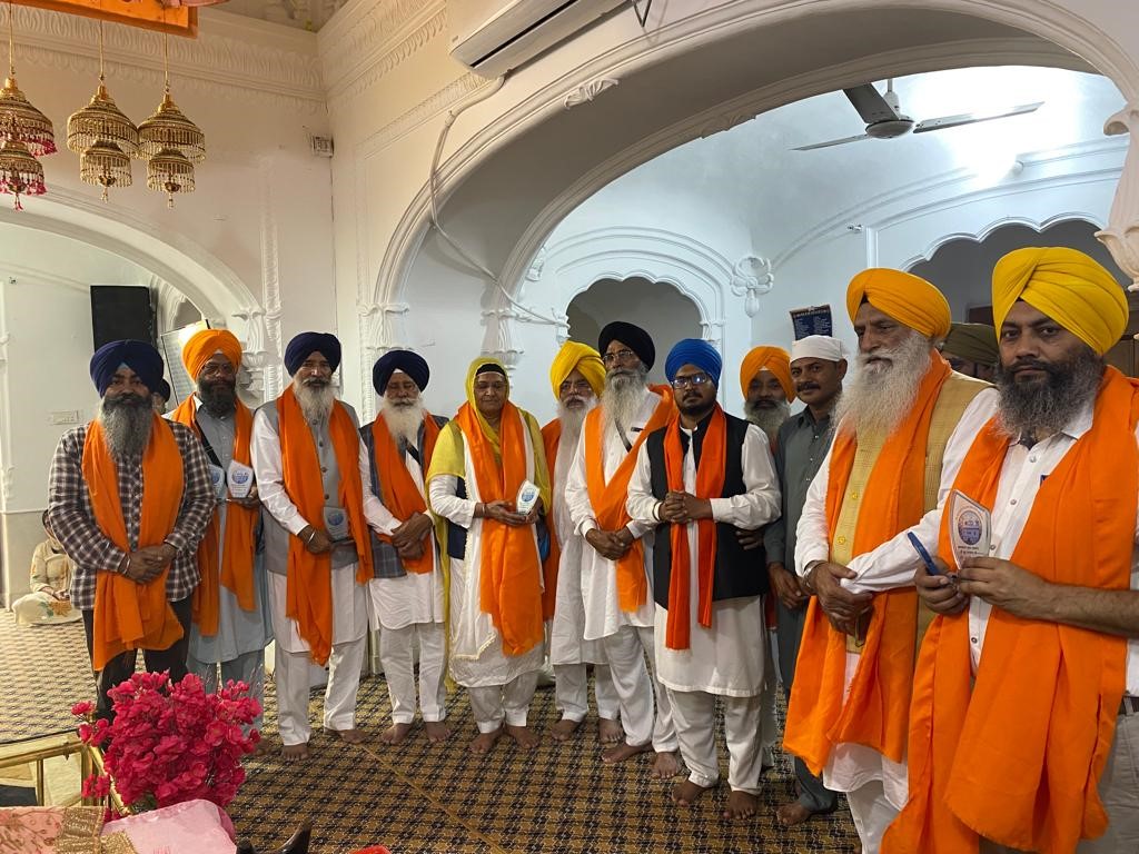 SGPCAmritsar's tweet photo. SGPC President returns to India after participating in Saka Panja Sahib centenary congregations
Read full: https://t.co/SdF4VmQK71
#SGPCPressNote #Sikhs #SakaSriPanjaSahib #HarjinderSinghDhami #SGPCPresident https://t.co/GLRFxZSXRD