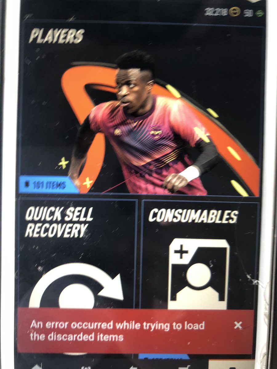 that_bflyeffect's tweet photo. @EAHelp @EAFIFADirect 
The quick sell recovery isn’t working for the 30th October. If you could let me know how you could fix this it would be appreciated. https://t.co/3atIUEAZdt