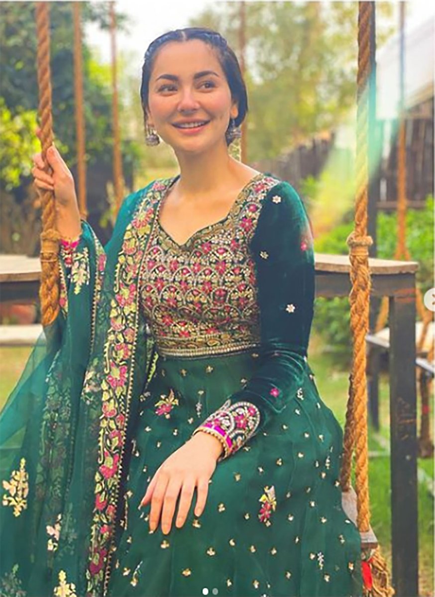 MukeshB11754776's tweet photo. मैं आपसे ईश्वर से भी अधिक प्यार करता हूं। #HaniaAamir #God #More #love #Allah #Jyada #Mohabbat #ईश्वर #अधिक #प्यार #HaniaAamirMeriDuniya https://t.co/W61KryG544