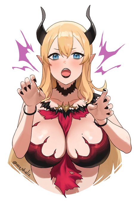 (OC) Claire
Happy Halloween!🎃 