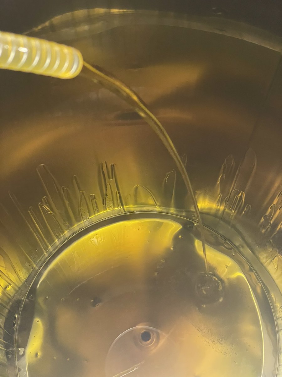 midoxgatefarm's tweet photo. The Boss loves it when I ask to press canola oil at harvest timeโฆ ๐ Pretty cool that the crop was in the paddock a month ago. #block275 #coldpressedcanolaoil #paddocktoplate https://t.co/Is4r5csU3U