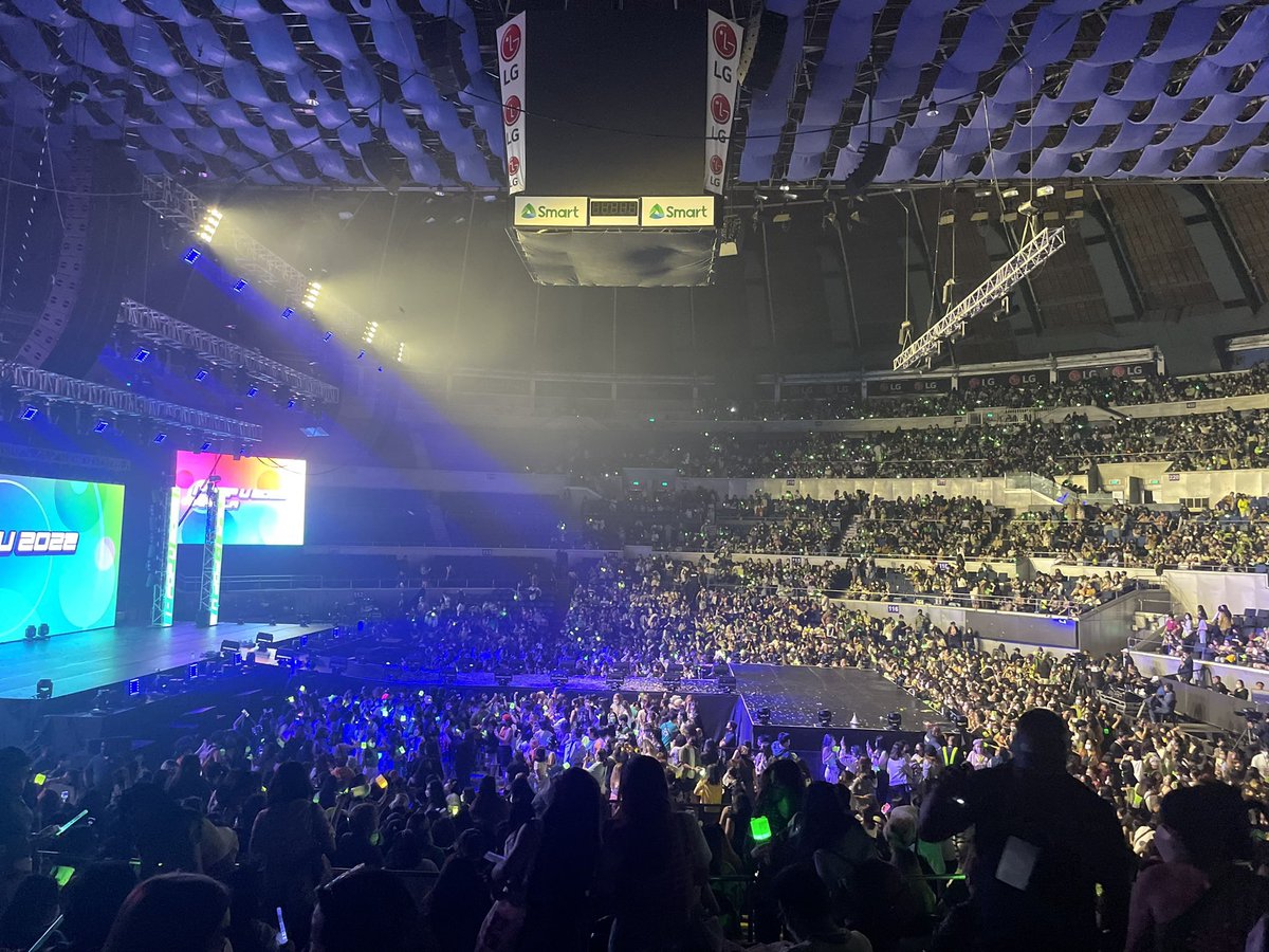 jungechoooo's tweet photo. ₱200 gcash giveaway 🫶

4 winners of ₱50 

rules: mbf, rt

just went to my 1st &amp; 2nd con of my life this week, and sobrang saya and super worth it! nasa core memory na to ng buhay ko 20 year old echo so happy! deserve 🫶

IpopUManila X Halyuween https://t.co/Y62Xy19yGW