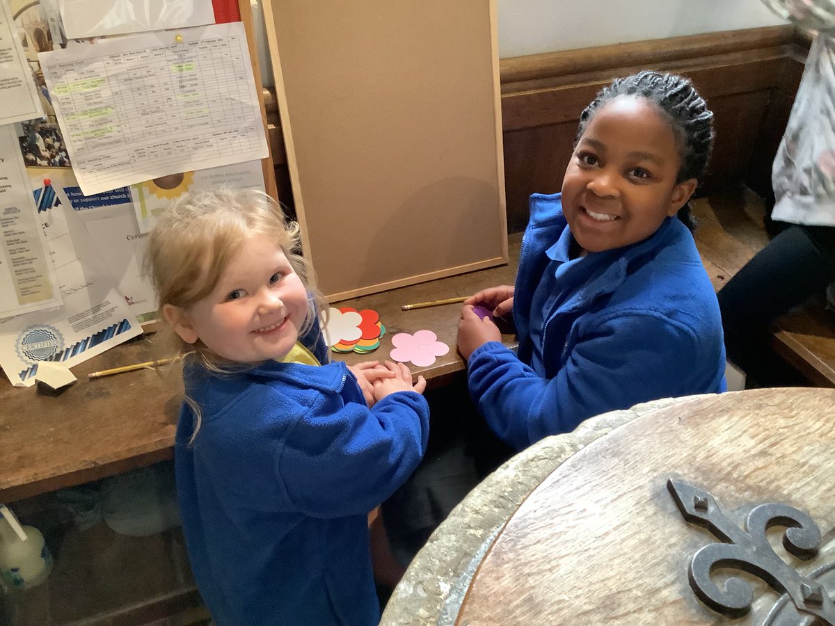 ashtonceprimary's tweet photo. We had a wonderful time making our own prayer spaces in church. Thank you to Fi for running this for us. https://t.co/f8aJj4FD5b