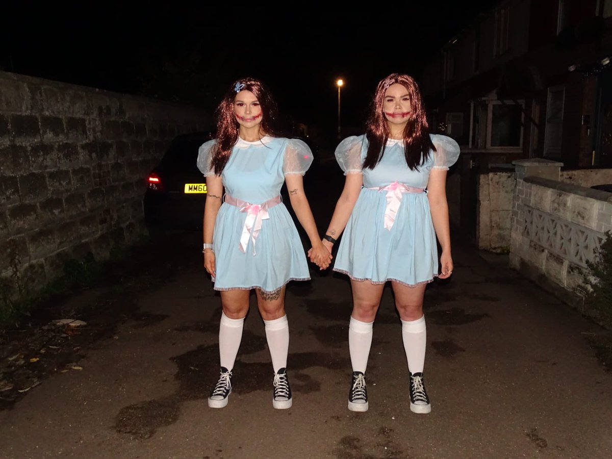 abilxuise_'s tweet photo. Happy Halloween 🎃👭🏻 https://t.co/dIVlA9DOML
