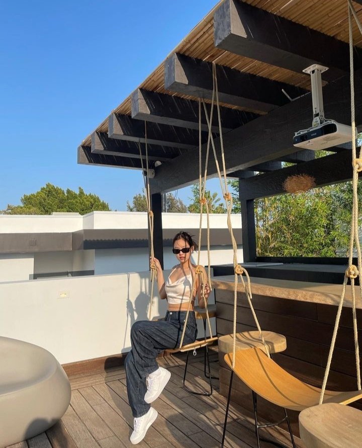 rubyjnj's tweet image. ⠀
ㅤㅤㅤ  ─────── °••   𝐣𝐞𝐧𝐧𝐢𝐞 !
ㅤ
ㅤㅤ a girl  who  can become sexy 
ㅤㅤ and  cute   with   just   a  few 
ㅤㅤ seconds. 
ㅤㅤㅤ
             ˗ˏˋ ♡ ˎˊ˗  𝐍𝐚𝐝𝐥𝐲𝐧𝐞 𝐉𝐚𝐜𝐞 ••°
⠀