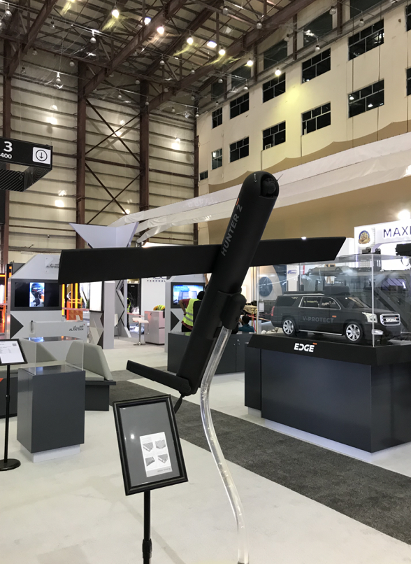 elisabethmalom1's tweet photo. #UAE's company Edge showcasing its Hunter 2-S loitering munition at #SOFEX2022, an upgraded version of the Hunter-2 with new controls and other features including swarming capabilities. Looks very similar to the Switchblade... https://t.co/0z71DdrG1D