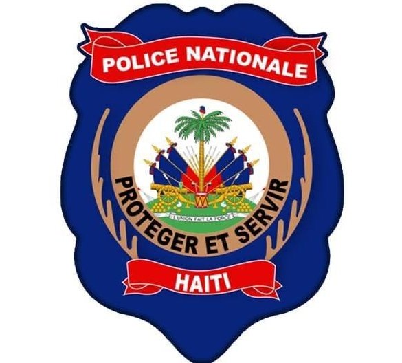 AmiralPosts's tweet photo. La PNH/Sud-Est a mené une opération tôt ce matin 31 Octobre 2022 dans la commune de Marigot, localité Makary. Plusieurs arrestations ont été effectuées et des présumés Bandits arrêtés. Selon nos sources, les policiers auraient confisqué des matériels.
#AmiralPosts https://t.co/1PMtaDJJJp