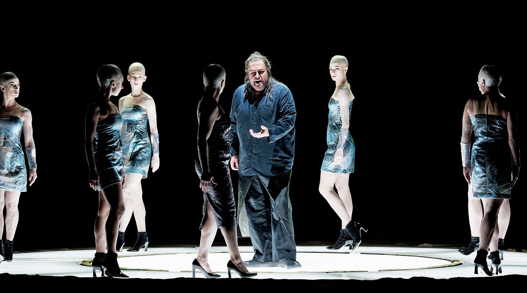 anaclasemusique's tweet photo. Opéra de Lyon #Wagner TANNHÄUSER par David #Hermann et Daniele #Rustioni avec Stephen #Gould Johanni van #Oostrum Irène #Roberts Christoph #Pohl etc. – Bertrand #Bolognesi signe notre chronique https://t.co/802dpJUHig https://t.co/26PD6J5pcO