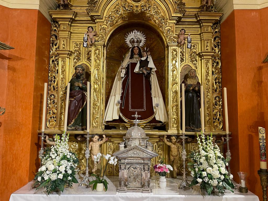 ArchCarmenSF's tweet photo. Nuestra Señora del Carmen Coronada, Patrona de la Armada Española y la ciudad de San Fernando ataviada para la festividad de los fieles difuntos.
#CarmenCoronada #LaIsladelCarmen #PatronadelaIsla #PatronadelaArmadaEspañola #CapitanGeneral #AlcaldesaPerpetua https://t.co/hlz6cnQotj